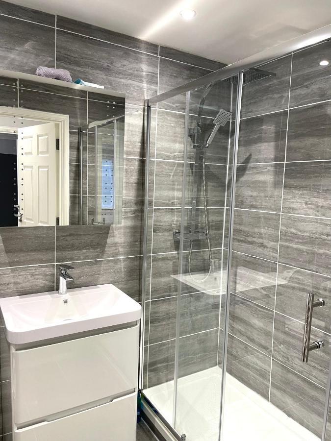 Lovely 1 Bed Apartment, 15Mins From Central London Eksteriør bilde